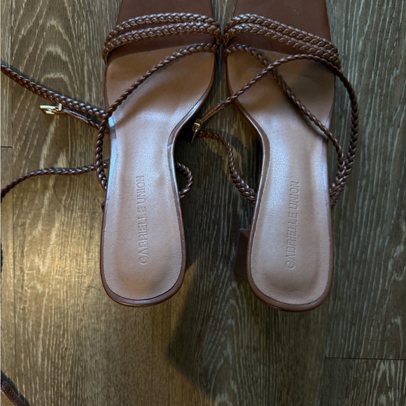 Gabriel Union Braided Strap Brown Heeled Sandals - Picture 2 of 3